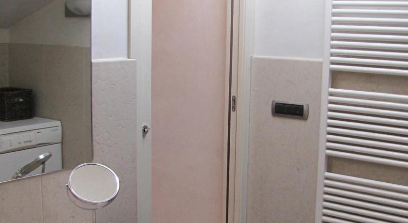 Appartamento "Domus Coeli" Βερόνα Δωμάτιο φωτογραφία